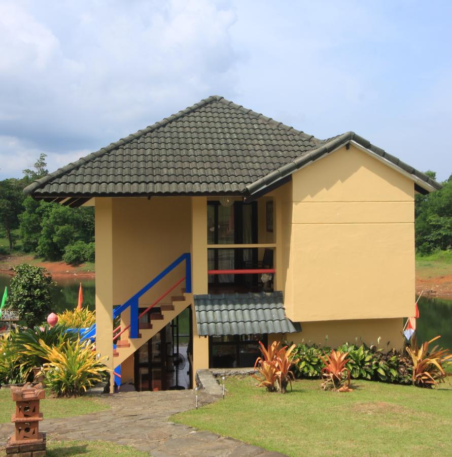 Porta Verde Resort Villas Caliraya Dolores  Eksteriør billede