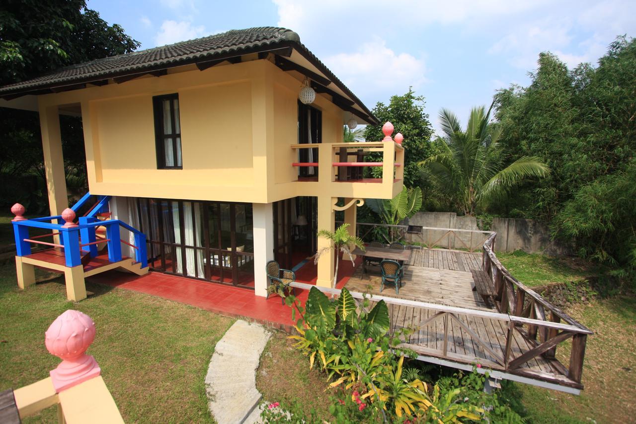 Porta Verde Resort Villas Caliraya Dolores  Eksteriør billede