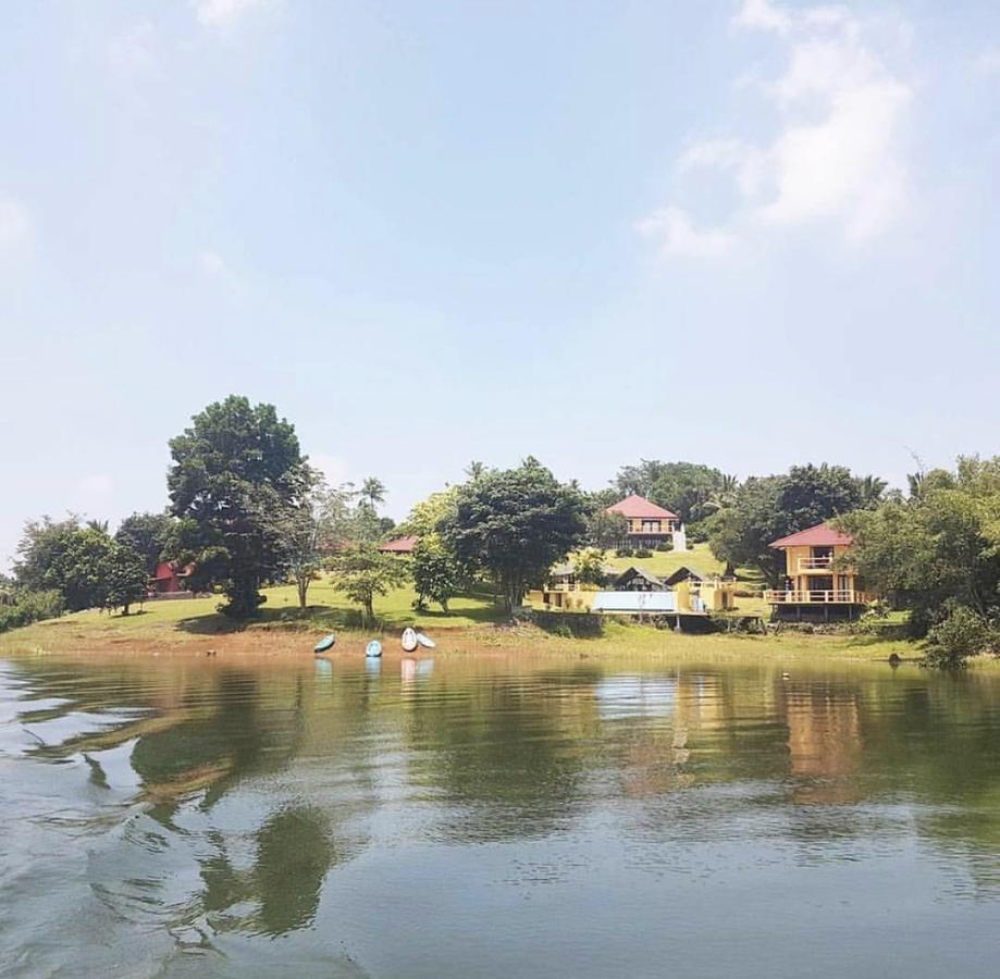 Porta Verde Resort Villas Caliraya Dolores  Eksteriør billede